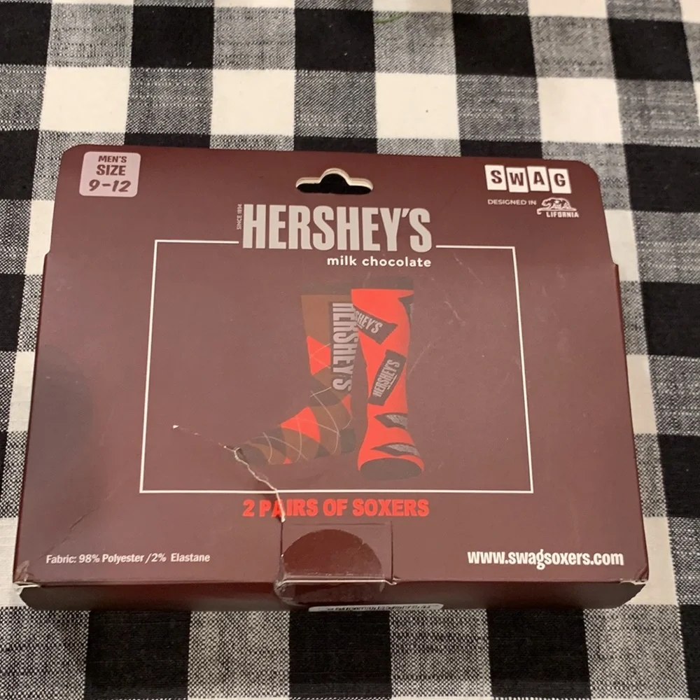 Hershey’s Milk Chocolate Swag Crew Length Socks
